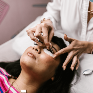 Брови и ресницы